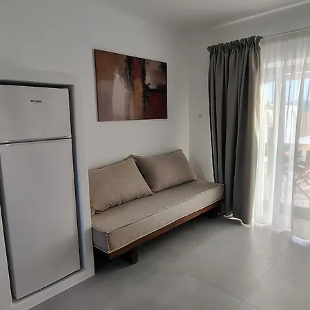 Iraμar Luxury Iiι-3 * Párosz
